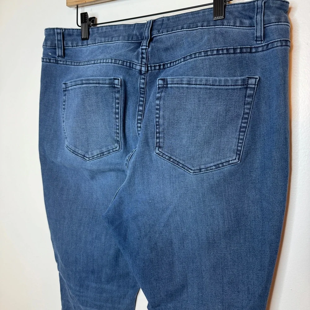 Girl With Curves Distressed Skinny Jeans